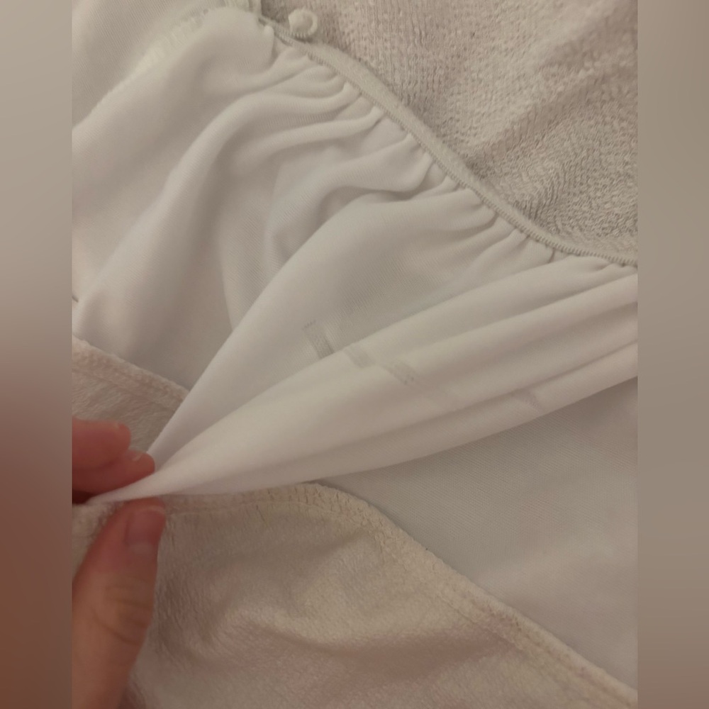 Mattress crib protector - Picture 2 of 2